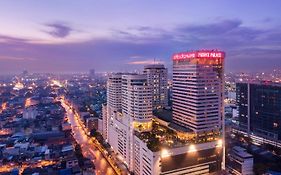 Prince Bangkok 4*